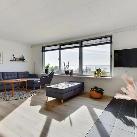 Karli - 330m To The Fjord By Interhome Nyaraló