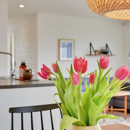 Karli - 330m To The Fjord By Interhome *